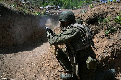 Раненый боец ВС России в одиночку продолжил штурм опорника ВСУ Раненый боец ВС России в одиночку продолжил штурм опорника ВСУ