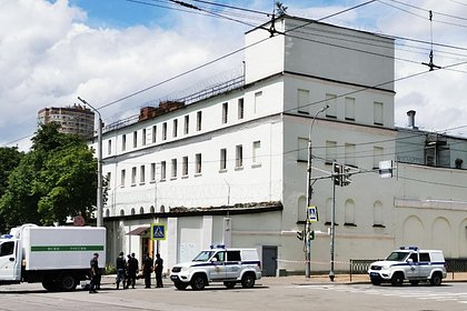 Террористам из ростовского СИЗО передали флаг ИГ под видом полотенец. Кто мог помочь преступникам в организации побега? Террористам из ростовского СИЗО передали флаг ИГ под видом полотенец. Кто мог помочь преступникам в организации побега?