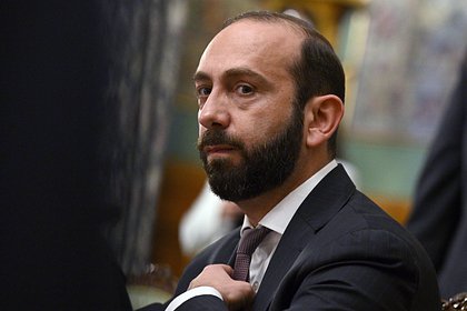 Глава МИД Армении обсудил мирный процесс с Азербайджаном на встрече с послами Евросоюза Глава МИД Армении обсудил мирный процесс с Азербайджаном на встрече с послами Евросоюза
