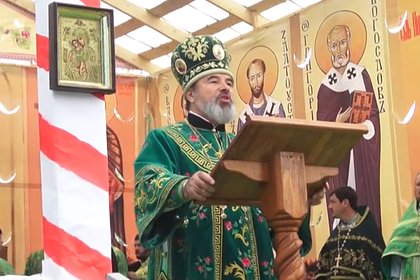 Суд в Молдавии обязал епископа выплатить более 1000 долларов за дискриминацию ЛГБТ Суд в Молдавии обязал епископа выплатить более 1000 долларов за дискриминацию ЛГБТ