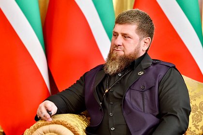 Кадыров отреагировал на уголовное дело СБУ против Вайханова приглашением в Чечню Кадыров отреагировал на уголовное дело СБУ против Вайханова приглашением в Чечню