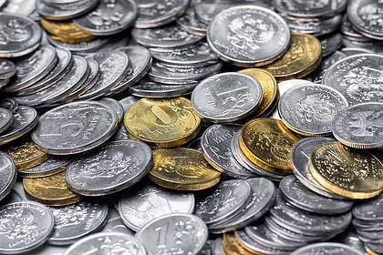 Центробанк понадеялся снизить инфляцию до желаемого уровня через год Центробанк понадеялся снизить инфляцию до желаемого уровня через год