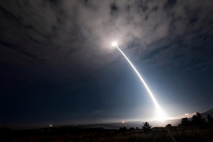 Бывший американский разведчик описал сценарий ракетной войны между Россией и США Бывший американский разведчик описал сценарий ракетной войны между Россией и США