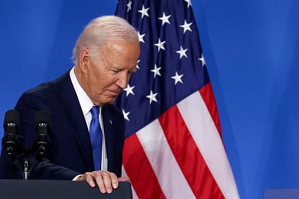 В США начали подозревать, что Байдена нет в живых. Его не видели на публике уже двое суток В США начали подозревать, что Байдена нет в живых. Его не видели на публике уже двое суток