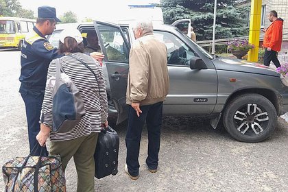 Появились кадры из обстрелянной ВСУ Липецкой области. Десятки человек покинули свои дома из-за атаки Появились кадры из обстрелянной ВСУ Липецкой области. Десятки человек покинули свои дома из-за атаки