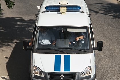 На Урале участник СВО ворвался в салон красоты с гранатой из-за бывшей девушки На Урале участник СВО ворвался в салон красоты с гранатой из-за бывшей девушки