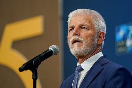 Президент Чехии призвал США и Китай подтолкнуть Россию и Украину к началу мирного диалога Президент Чехии призвал США и Китай подтолкнуть Россию и Украину к началу мирного диалога