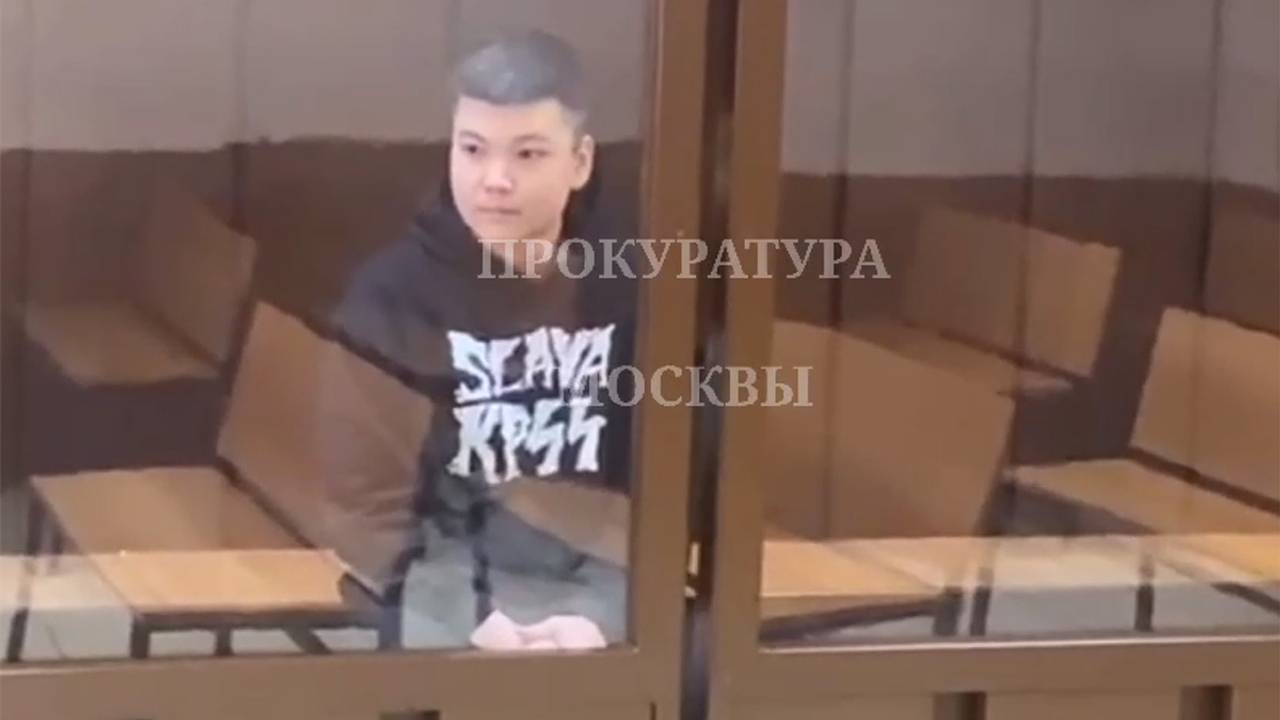 Спевшему о ненависти к русским участнику рэп-батла дали срок Спевшему о ненависти к русским участнику рэп-батла дали срок