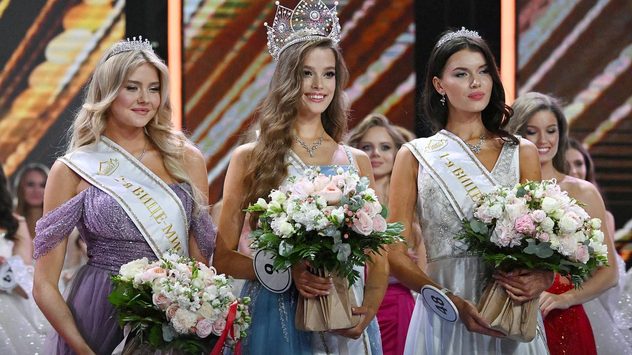 Организатор «Мисс Россия» оценила влияние политики на результаты конкурса «Мисс Вселенная» Организатор «Мисс Россия» оценила влияние политики на результаты конкурса «Мисс Вселенная»
