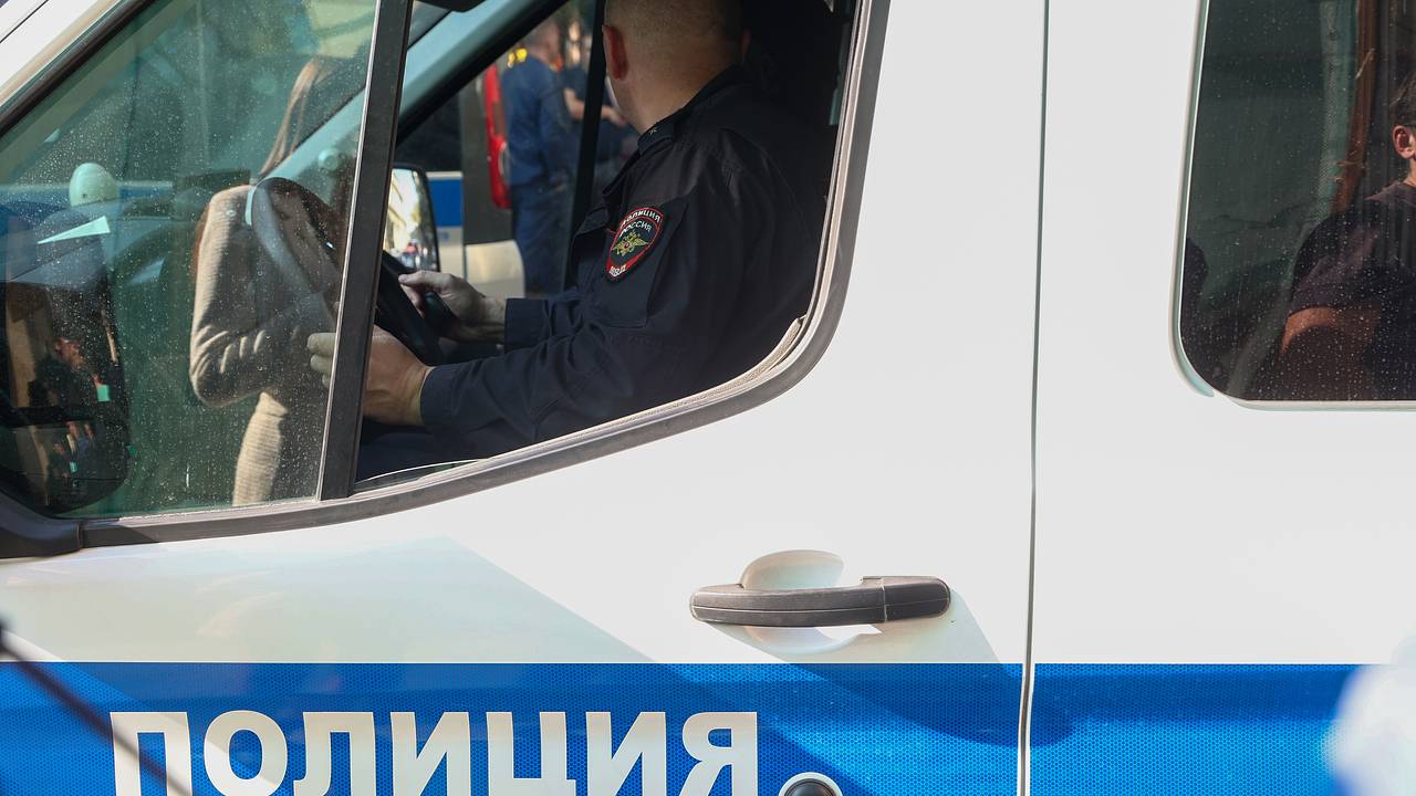 Россиянка потеряла мужа и нашла его с бухгалтером в гараже с работающим генератором Россиянка потеряла мужа и нашла его с бухгалтером в гараже с работающим генератором