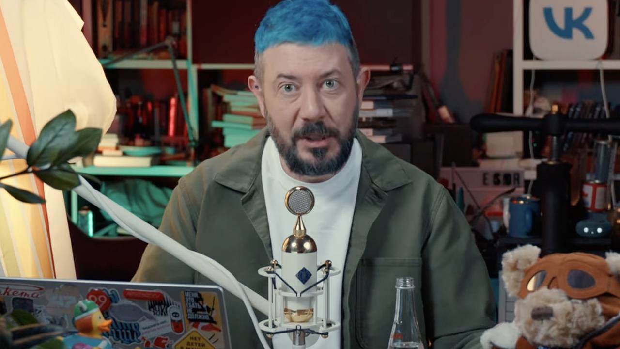 Артемий Лебедев дал совет молодежи Артемий Лебедев дал совет молодежи