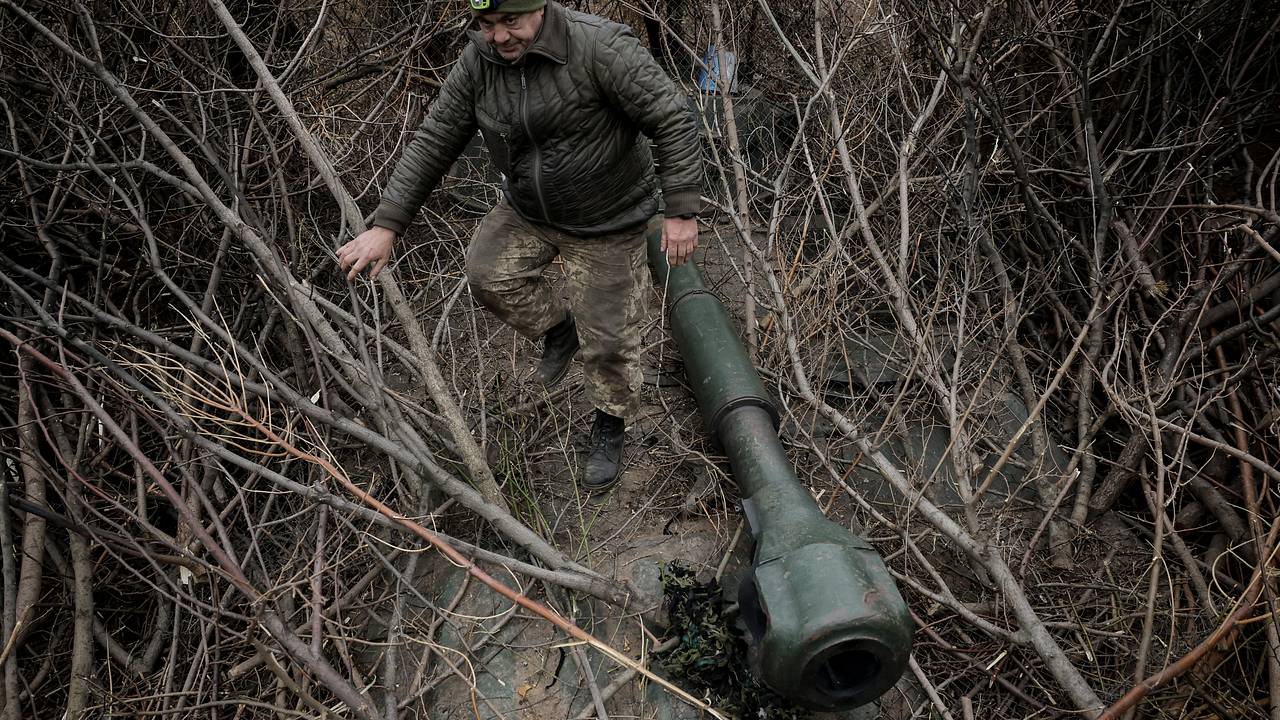 Тысяча украинских солдат попала в окружение в Курской области. Сотню уже уничтожили при попытке выбраться Тысяча украинских солдат попала в окружение в Курской области. Сотню уже уничтожили при попытке выбраться
