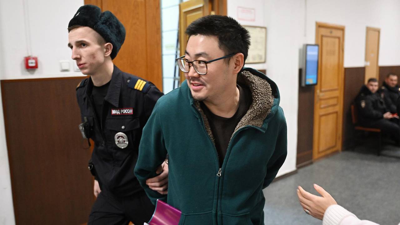 Организатор подземной экскурсии в Москве помирился с потерпевшими и возместил им ущерб Организатор подземной экскурсии в Москве помирился с потерпевшими и возместил им ущерб