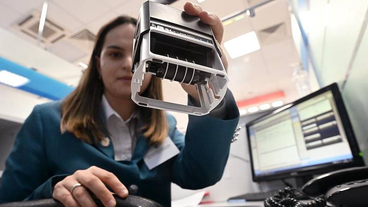 Поступления в бюджеты российских регионов от НДФЛ рекордно выросли Поступления в бюджеты российских регионов от НДФЛ рекордно выросли