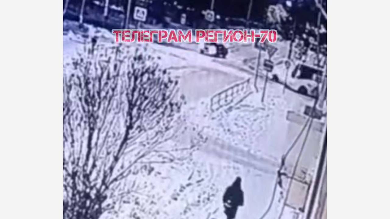 Водитель сбил российского школьника, посадил в автобус и отвез на уроки Водитель сбил российского школьника, посадил в автобус и отвез на уроки