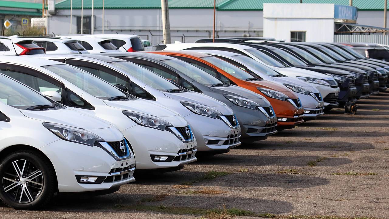 Российскому авторынку спрогнозировали тяжелые времена
