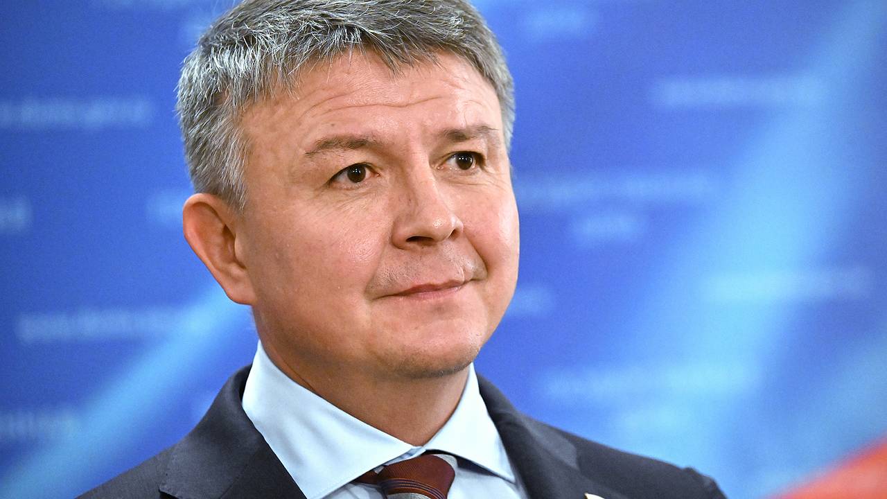В Госдуме отреагировали на тайные попытки Франции помирить Москву и Киев В Госдуме отреагировали на тайные попытки Франции помирить Москву и Киев