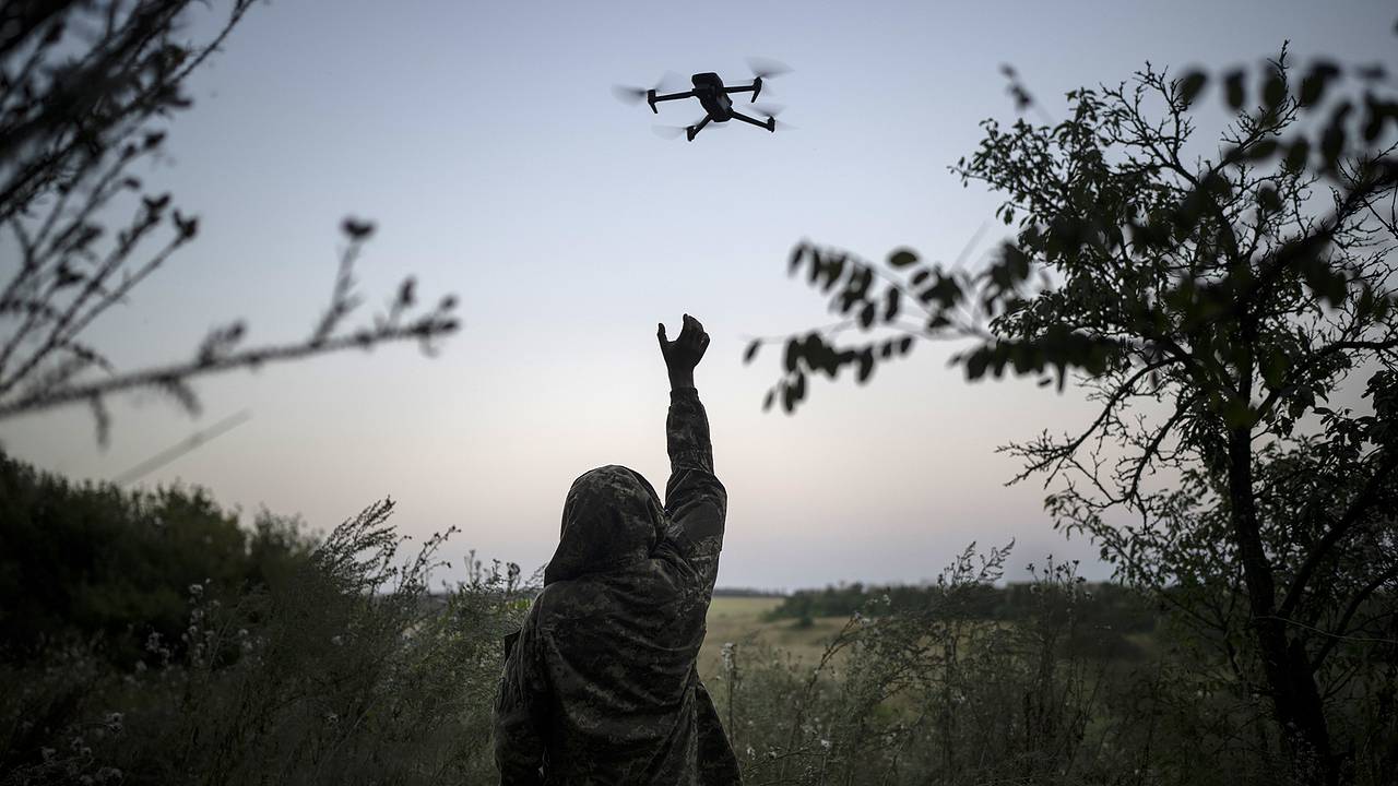 В Минобороны заявили о 40 тысячах уничтоженных украинских беспилотников с начала СВО В Минобороны заявили о 40 тысячах уничтоженных украинских беспилотников с начала СВО