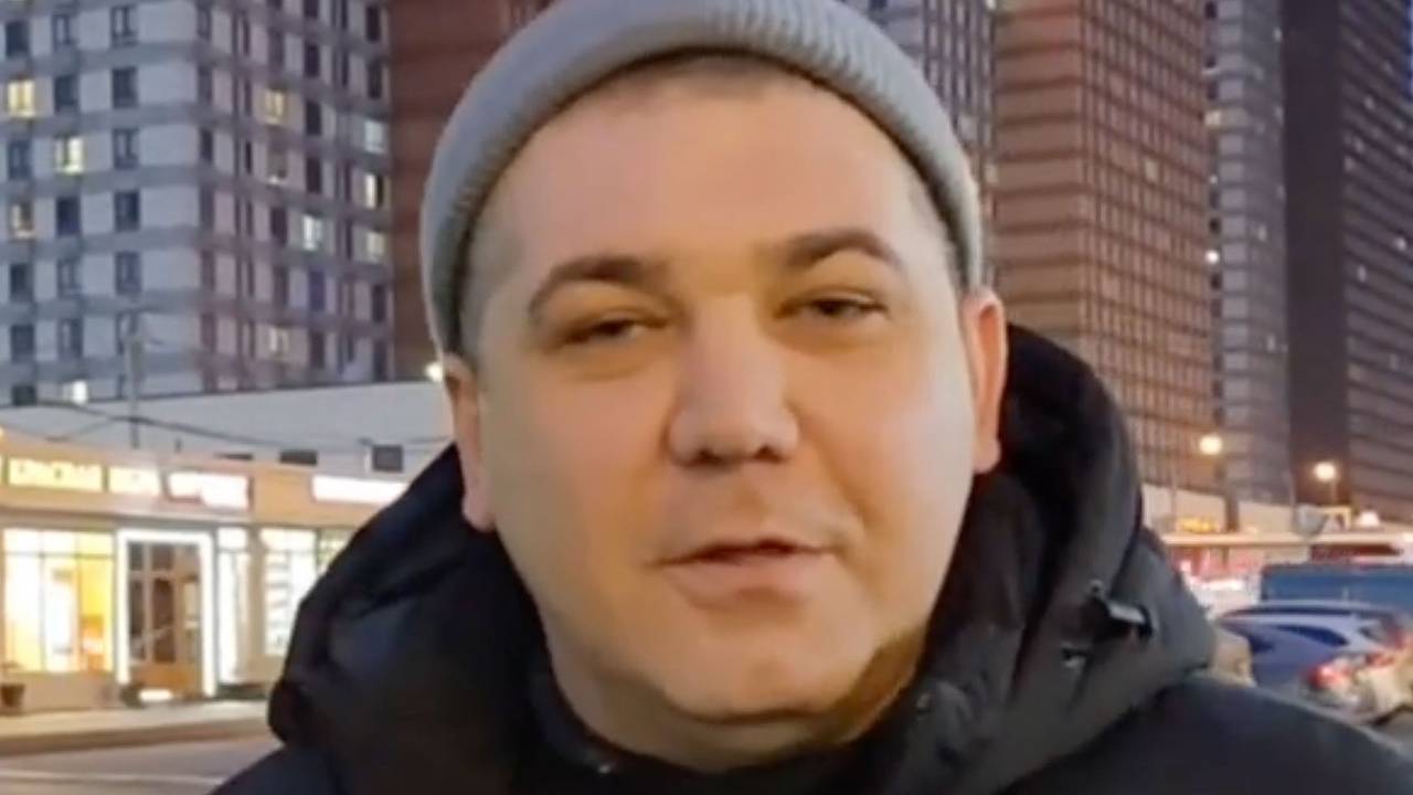 Не попавший в караоке из-за «запрещенной в ЕС» символики боец СВО пришел к владельцу клуба Не попавший в караоке из-за «запрещенной в ЕС» символики боец СВО пришел к владельцу клуба