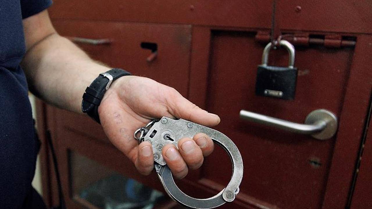 Россиянина осудили на 4,5 года за обман при поставке товаров клиентам Россиянина осудили на 4,5 года за обман при поставке товаров клиентам