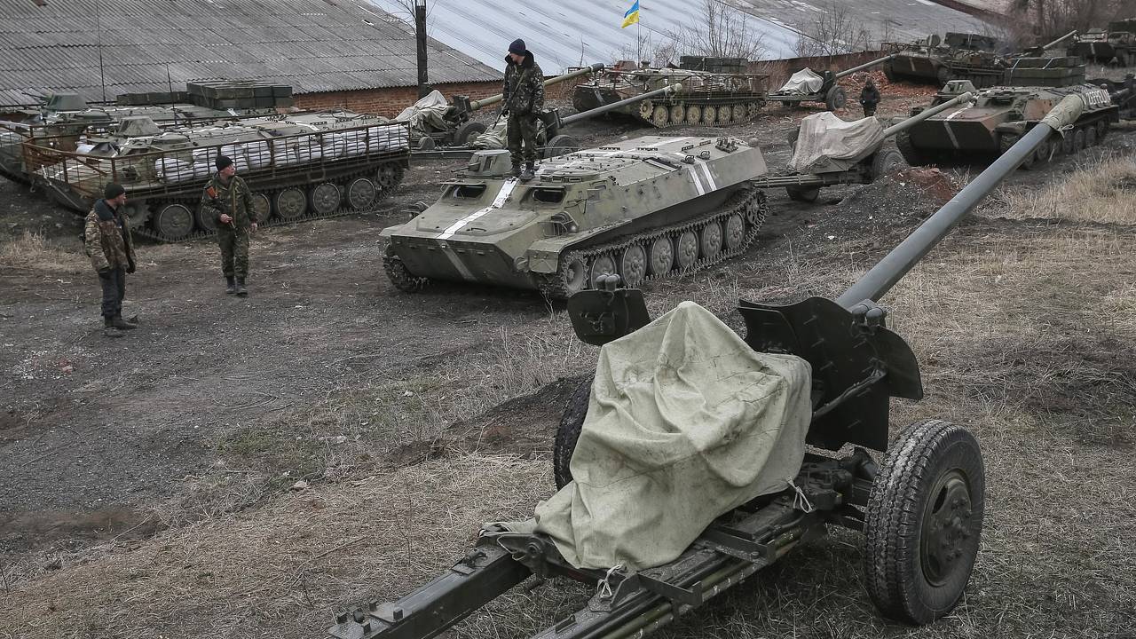 В России высказались о возобновлении поставок оружия Украине из США В России высказались о возобновлении поставок оружия Украине из США