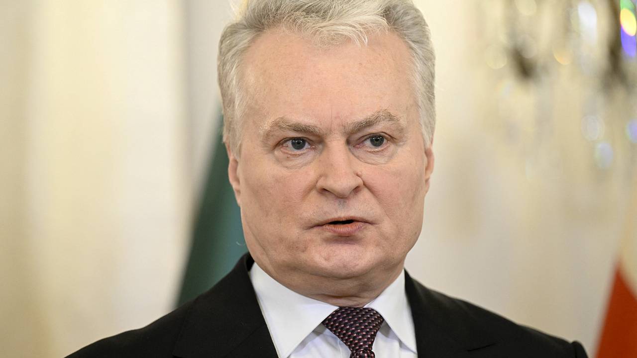 Президент Литвы пригрозил судом не захотевшему отправляться на Украину политику Президент Литвы пригрозил судом не захотевшему отправляться на Украину политику