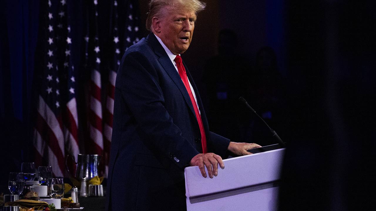 Трамп не увидел угрозы в прямом диалоге с Россией без участия Зеленского Трамп не увидел угрозы в прямом диалоге с Россией без участия Зеленского