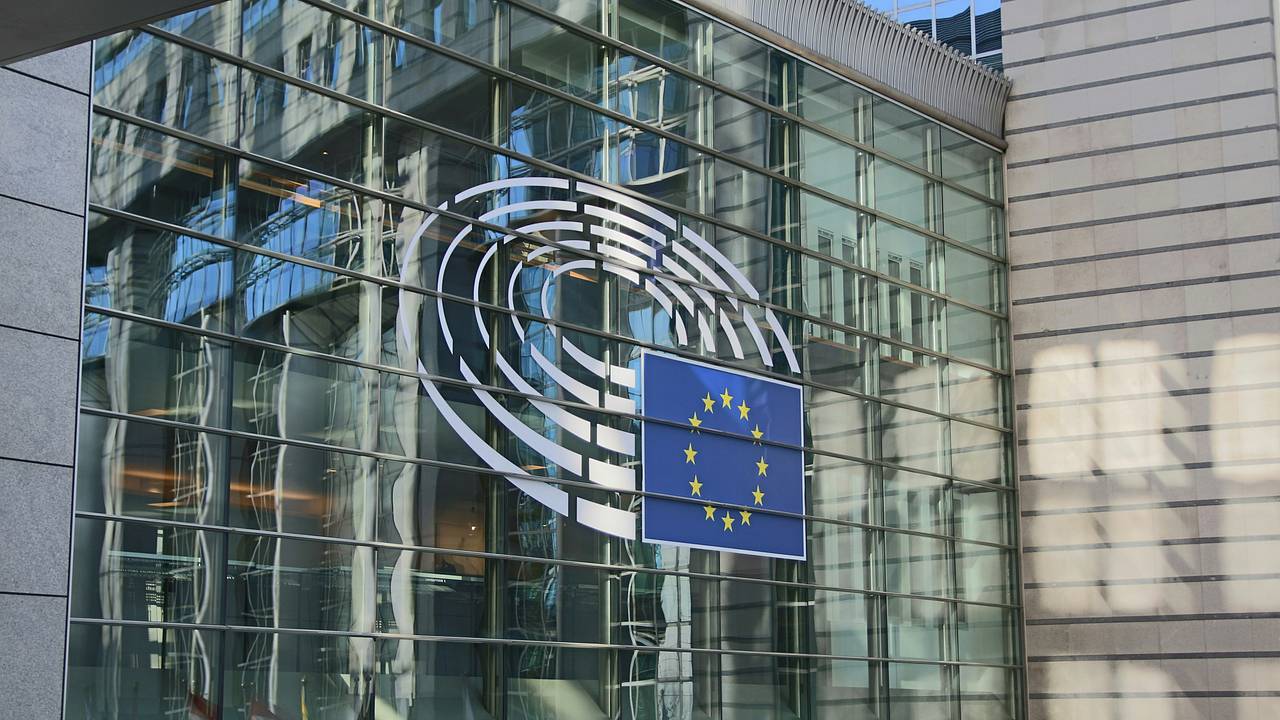 Евросоюз решил наказывать за использование Системы передачи финансовых сообщений Евросоюз решил наказывать за использование Системы передачи финансовых сообщений