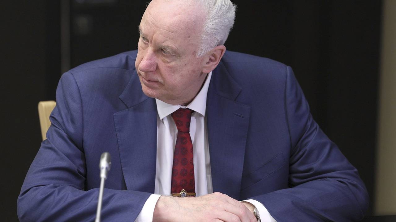 Бастрыкин поручил возбудить дело после нападения на здание Консульства России в Марселе Бастрыкин поручил возбудить дело после нападения на здание Консульства России в Марселе