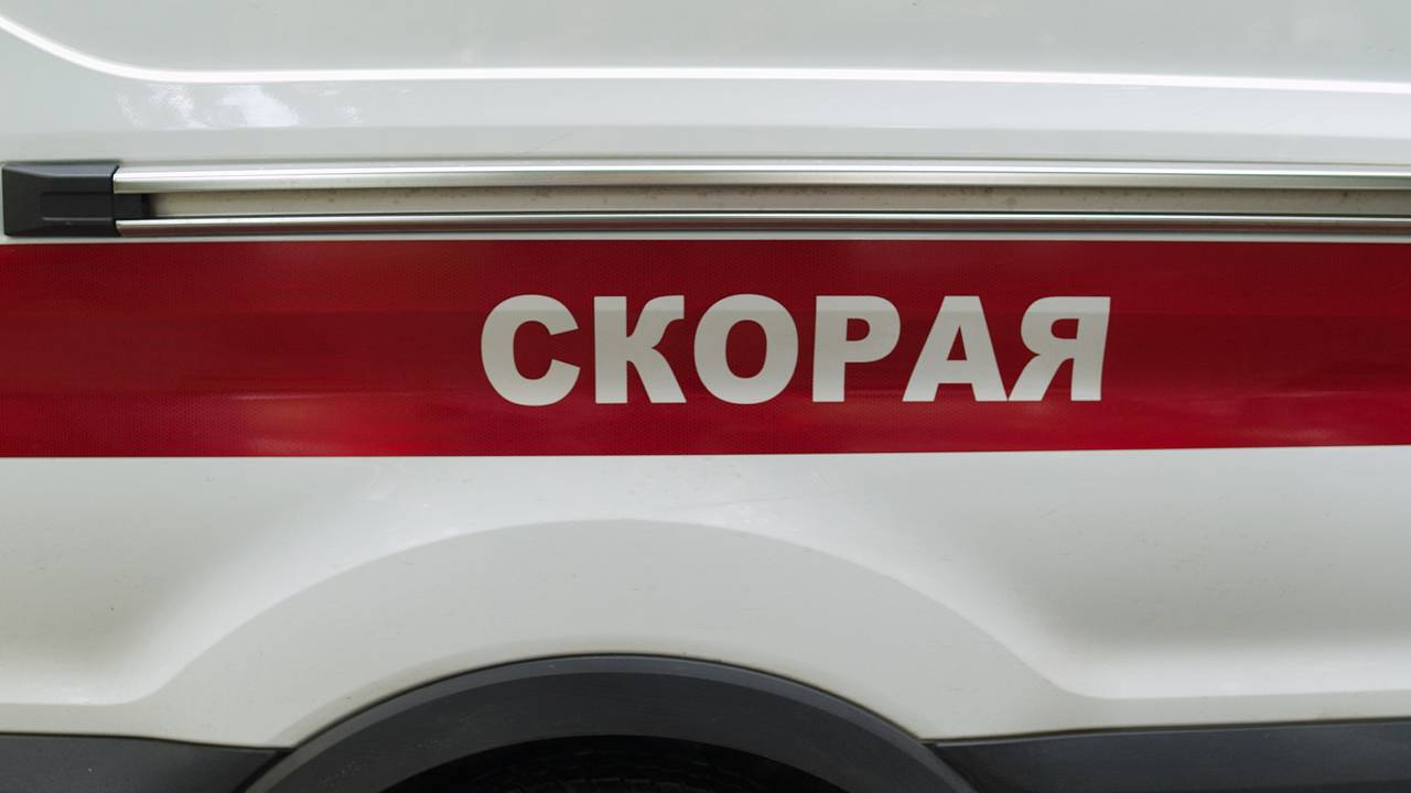 Российский пилот потерял сознание перед взлетом самолета в Хабаровске Российский пилот потерял сознание перед взлетом самолета в Хабаровске