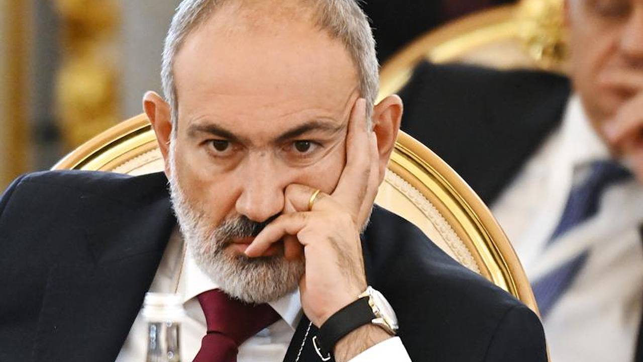 Пашинян рассказал о двух нерешенных вопросах между Азербайджаном и Арменией Пашинян рассказал о двух нерешенных вопросах между Азербайджаном и Арменией