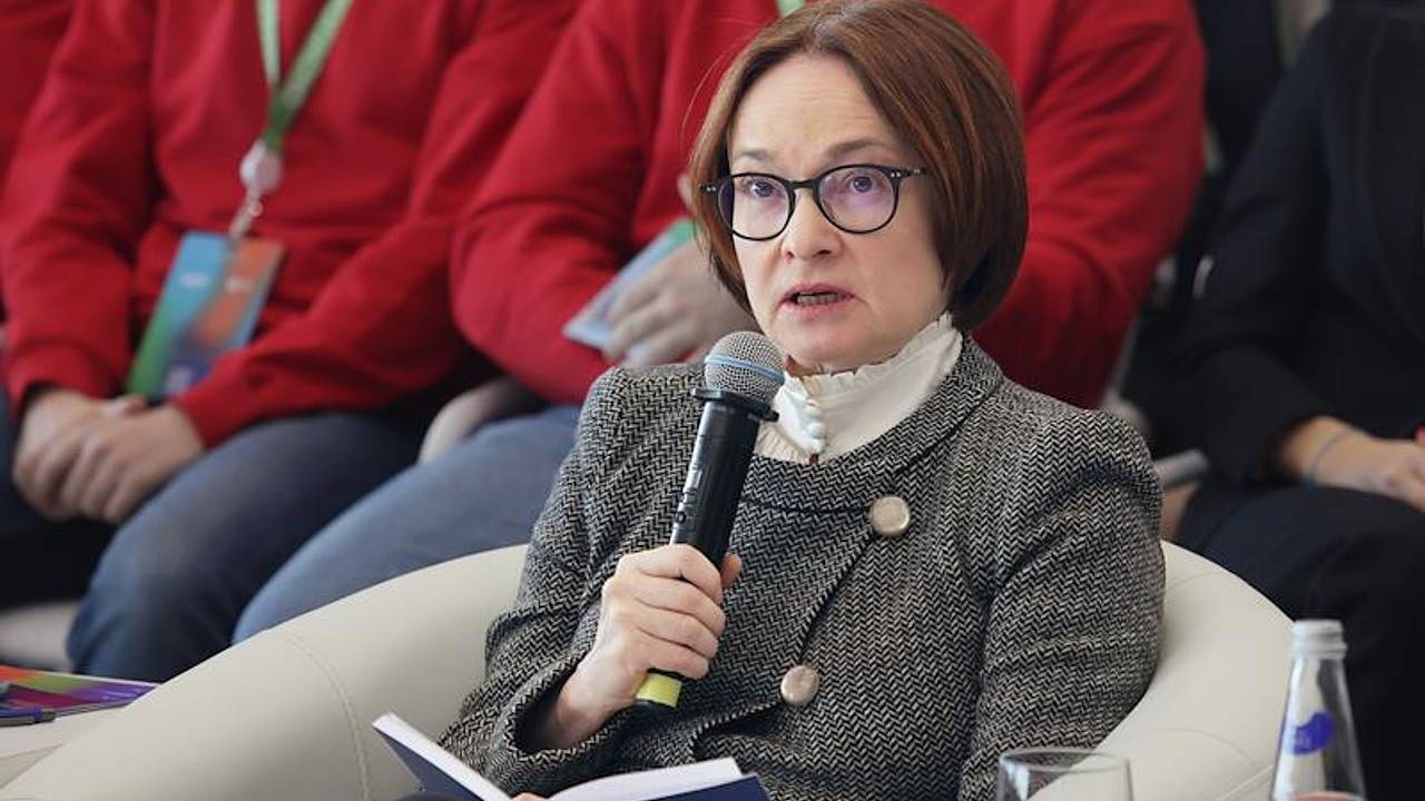 Набиуллина предупредила о рисках банкротства госкомпаний Набиуллина предупредила о рисках банкротства госкомпаний