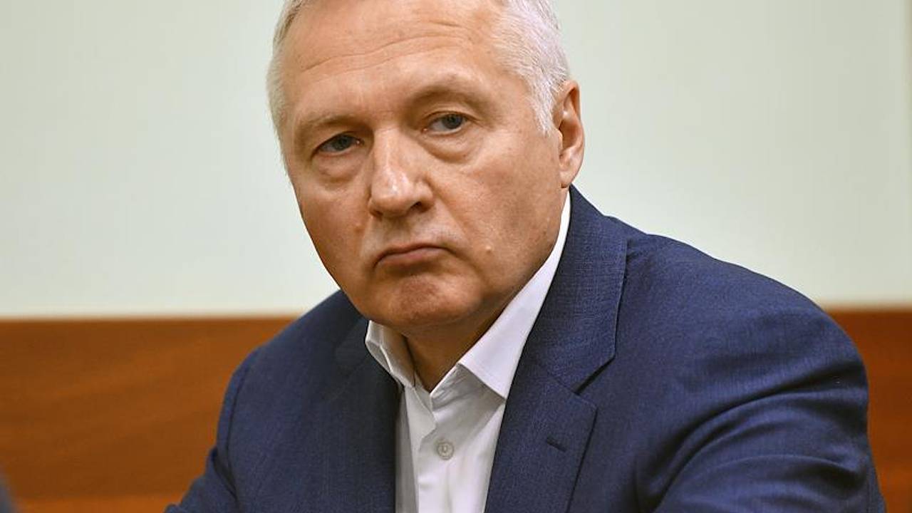 Экс-главу правительства Красноярского края осудили на 3,5 года по делу о метро Экс-главу правительства Красноярского края осудили на 3,5 года по делу о метро