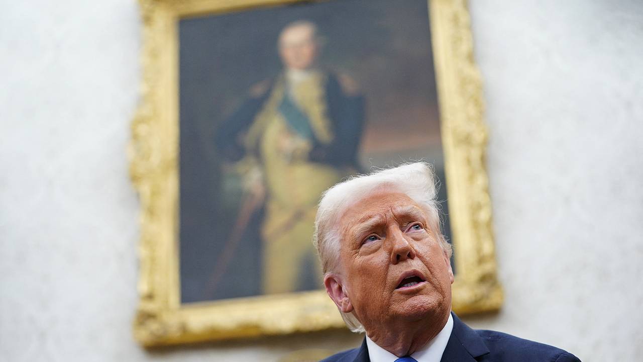 Трампа захотели выдвинуть на Нобелевскую премию мира Трампа захотели выдвинуть на Нобелевскую премию мира