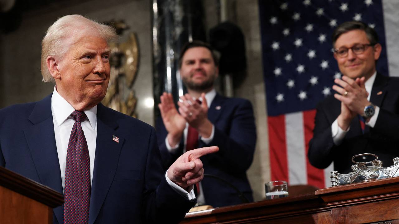 Трамп рассказал об условиях покупки гражданства США Трамп рассказал об условиях покупки гражданства США