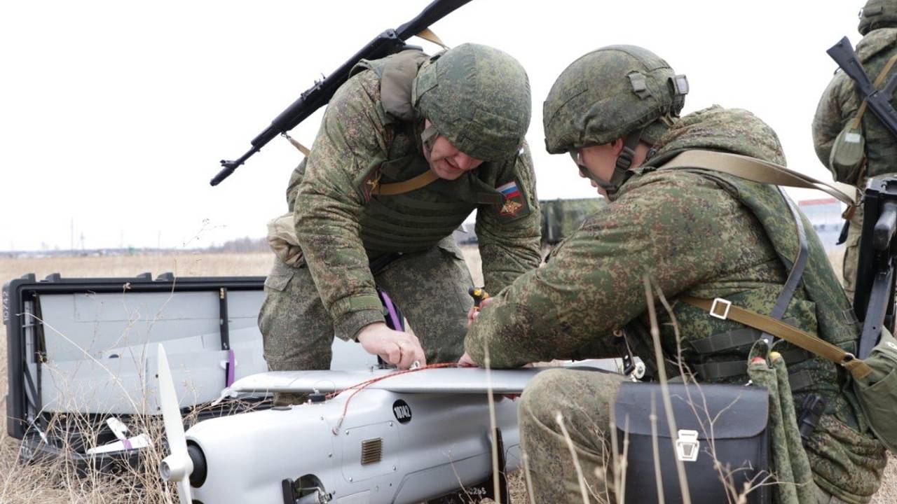 Армия России выбила ВСУ из восточной части Суджи и направилась к центру города Армия России выбила ВСУ из восточной части Суджи и направилась к центру города