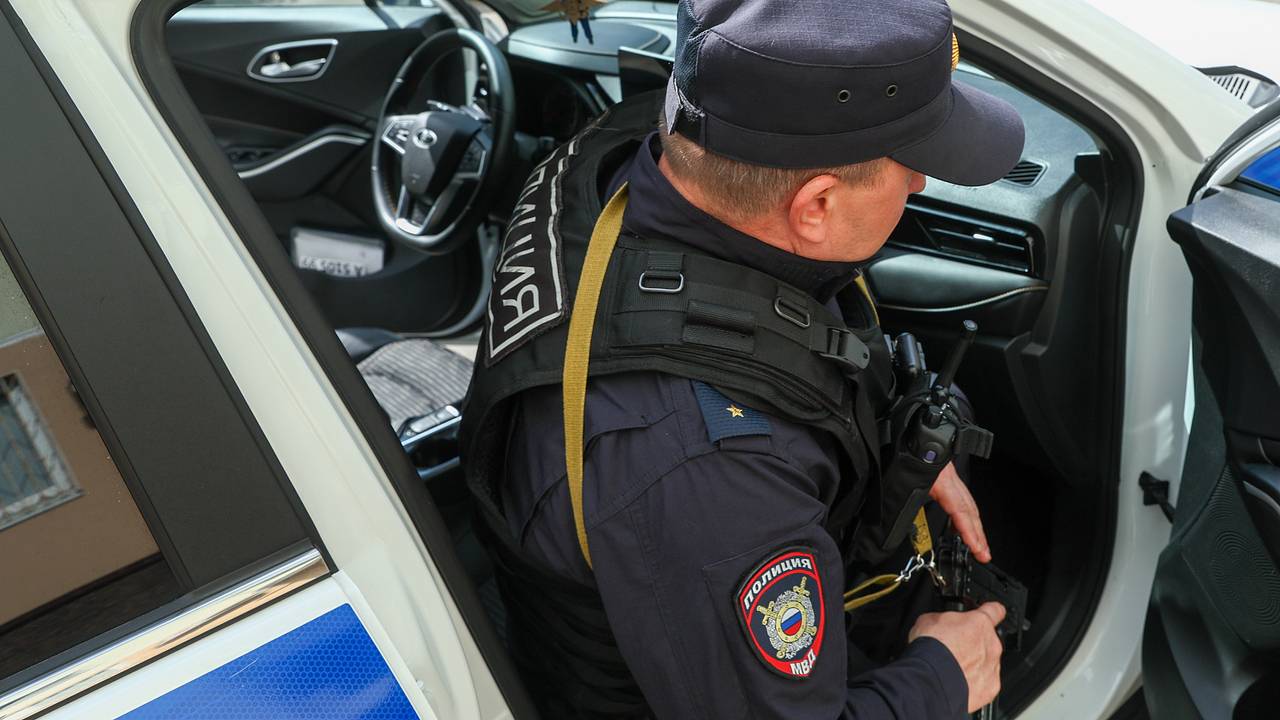 В квартире сына иноагента Светланы Лады-Русь силовики нашли нарколабораторию