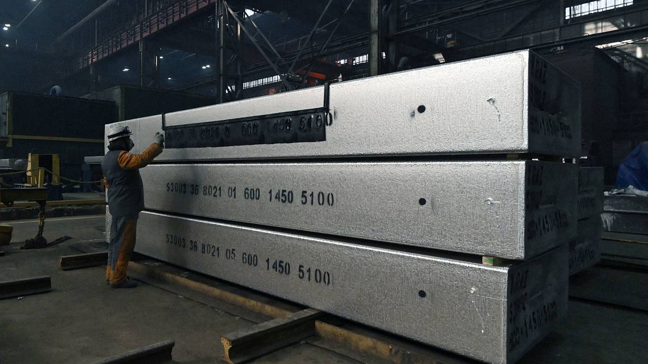 Россия резко нарастила поставки ключевых металлов в Китай Россия резко нарастила поставки ключевых металлов в Китай