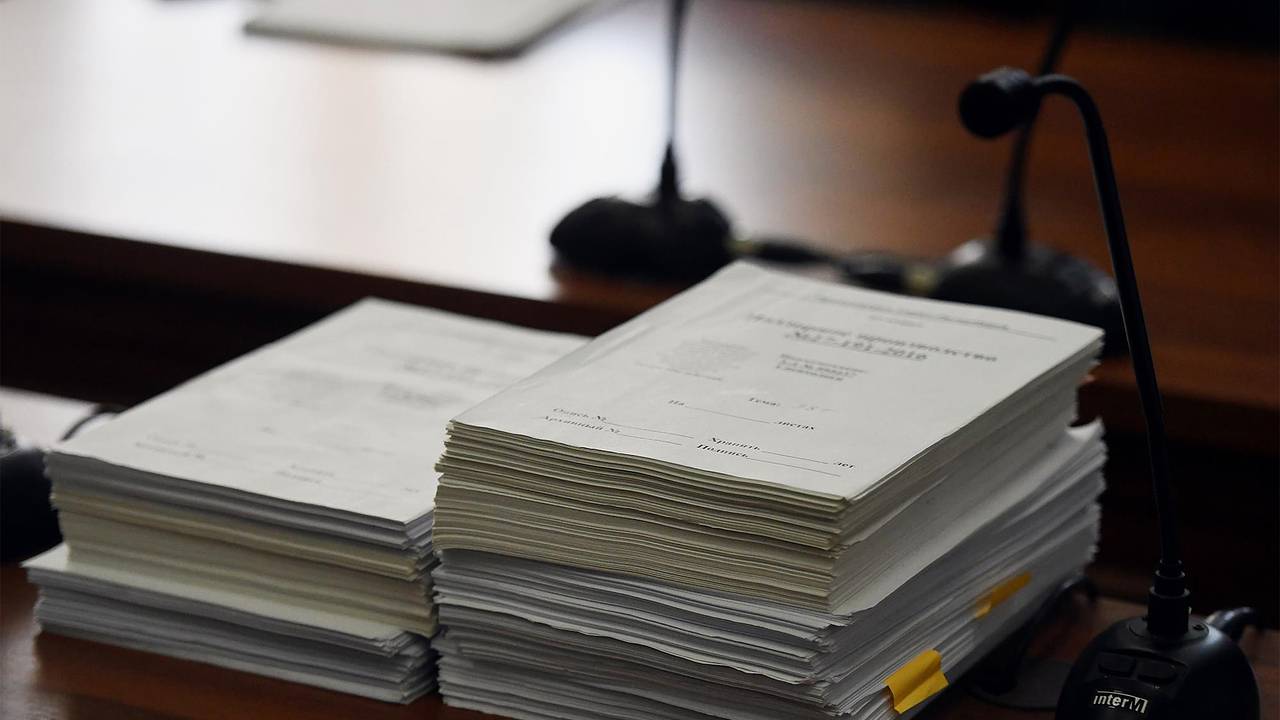 Российскому бизнесмену предъявили обвинение в обмане граждан на 170 миллионов рублей Российскому бизнесмену предъявили обвинение в обмане граждан на 170 миллионов рублей