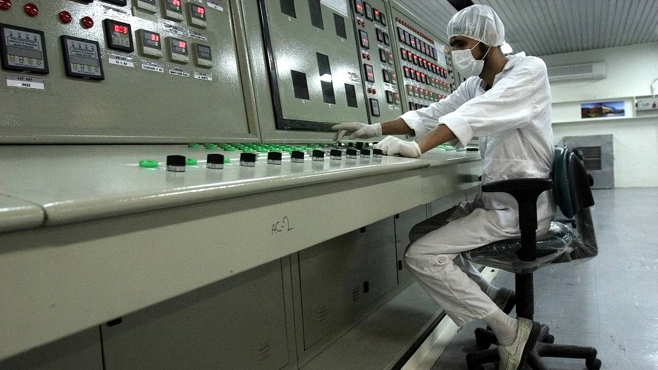 Иран высказался о намерении создать ядерное оружие Иран высказался о намерении создать ядерное оружие