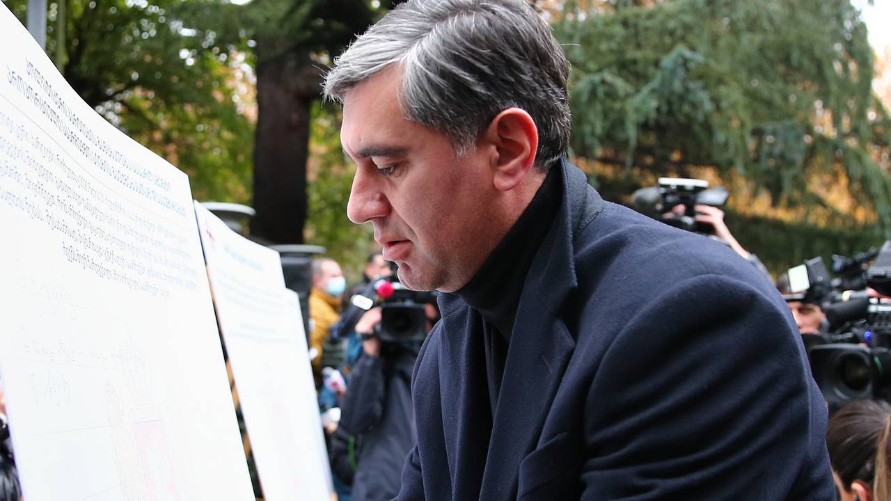 В Грузии вынесли приговор бывшему министру обороны из-за дела Саакашвили В Грузии вынесли приговор бывшему министру обороны из-за дела Саакашвили