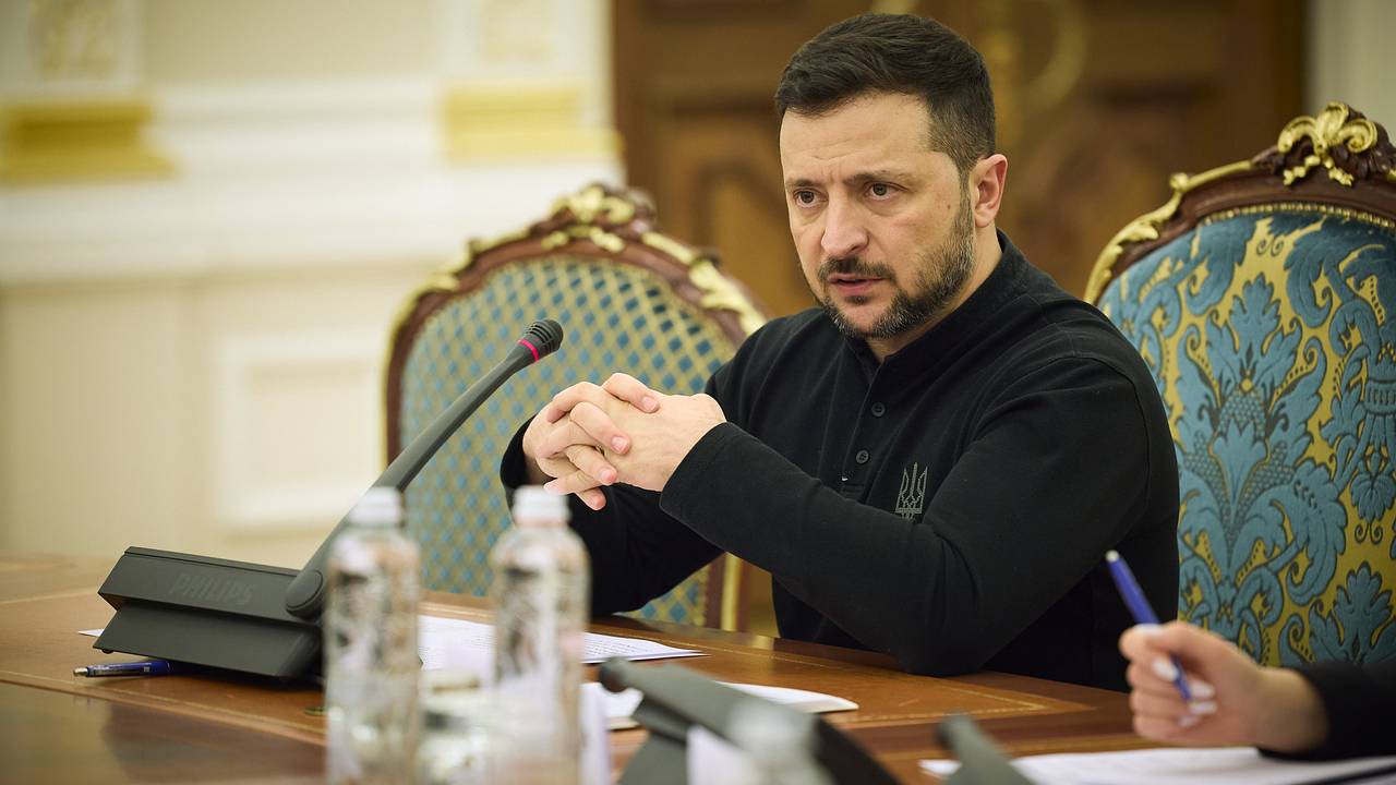 Конгрессвумен из США обвинила Зеленского в проплате ложных заголовков Конгрессвумен из США обвинила Зеленского в проплате ложных заголовков