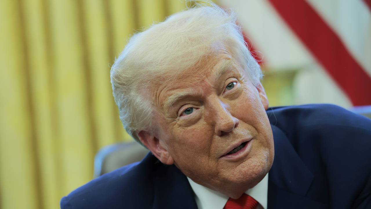 «Люди начали паниковать». Почему Трамп сперва объявил миру торговую войну, а потом сдал назад? «Люди начали паниковать». Почему Трамп сперва объявил миру торговую войну, а потом сдал назад?