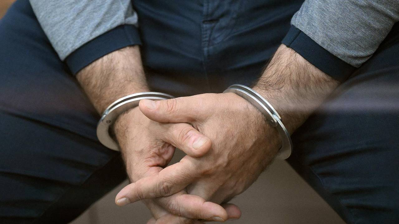 Зампреда российского региона задержали по делу о хищении выделенных на спортзал миллионов Зампреда российского региона задержали по делу о хищении выделенных на спортзал миллионов