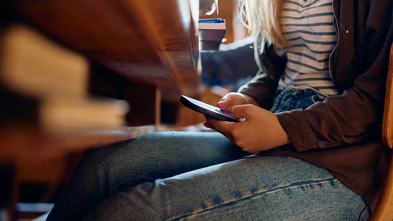 В России впервые оштрафовали банк за пересылку личных данных в WhatsApp