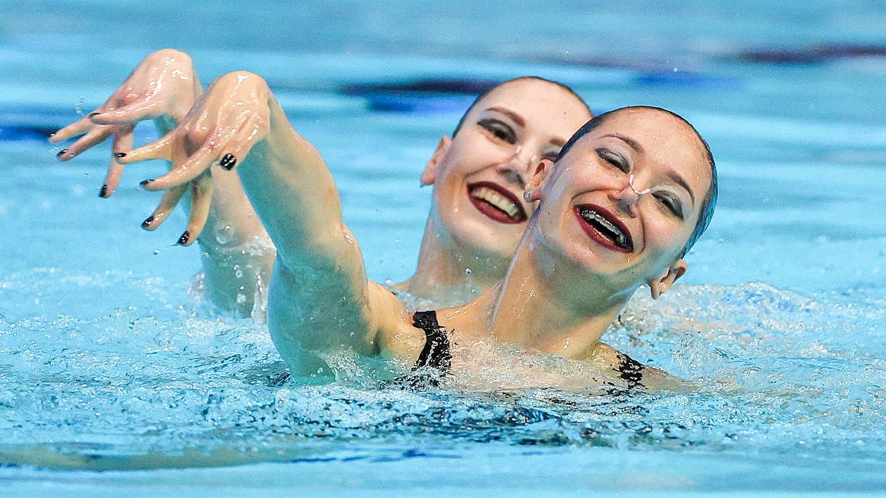 Российская синхронистка оценила отказ украинок от рукопожатия на Кубке мира Российская синхронистка оценила отказ украинок от рукопожатия на Кубке мира