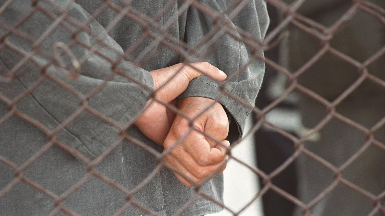 Осужденного за расправу над настоятелем храма оставили в колонии