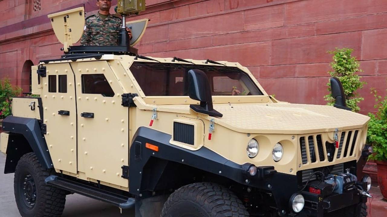 Индийская армия получила новые бронеавтомобили Индийская армия получила новые бронеавтомобили