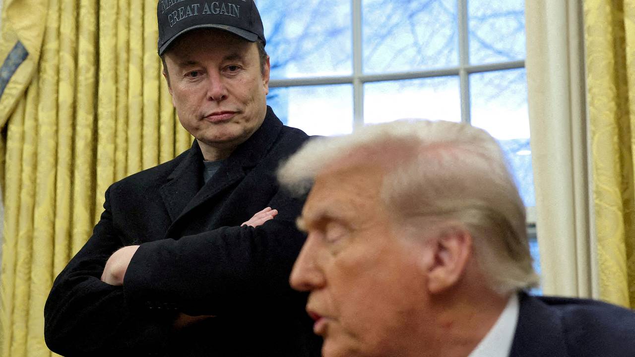Маск задумался о переизбрании Трампа в 2032 году Маск задумался о переизбрании Трампа в 2032 году
