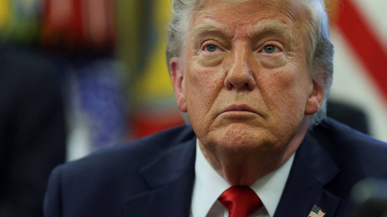 Президент Эстонии задал Трампу вопрос об Украине Президент Эстонии задал Трампу вопрос об Украине